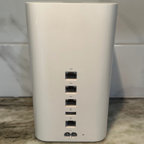 Apple AirPort Extreme 802.11ac A1521 (6th Generation) w/ Power Cord & Box Router - Picture 5 of 16